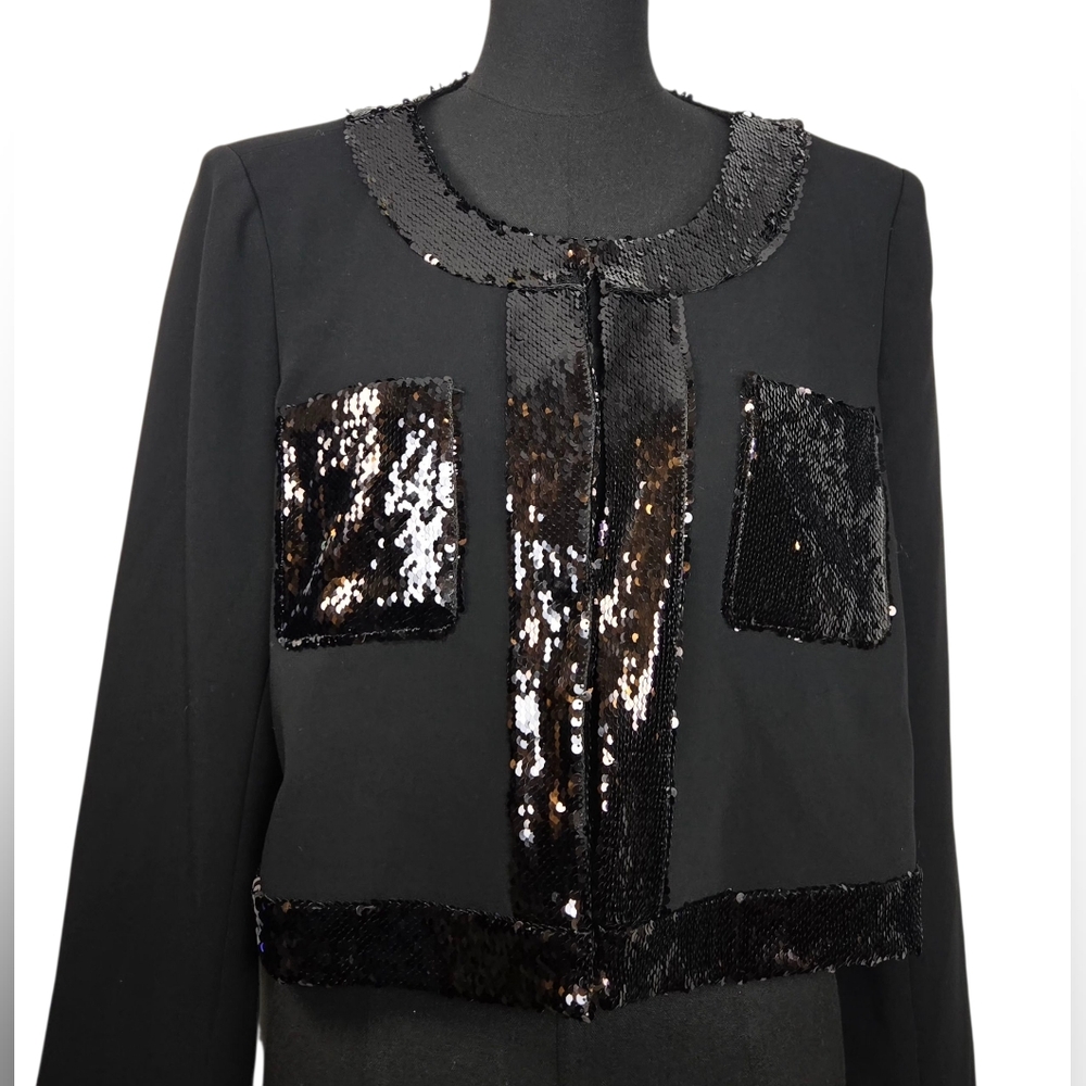 Cinq à Sept Randi Sequin Trim Jacket Black Cropped Blazer Women’s Size 10